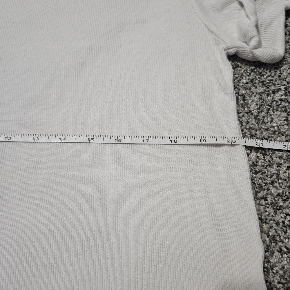 H&M Ribbed Tee - Picture 12 of 14